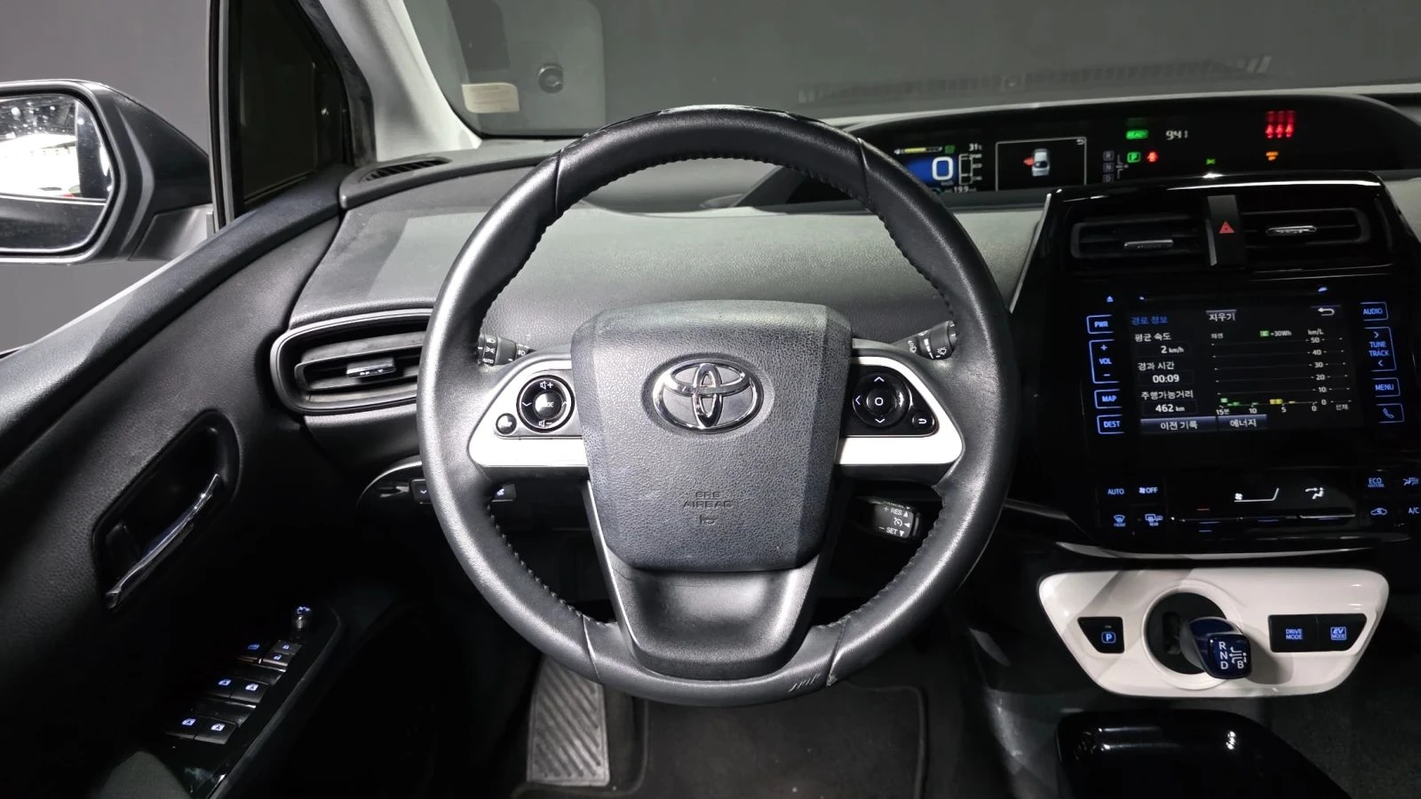 Toyota Prius, снимка 13 - Автомобили и джипове - 56689485