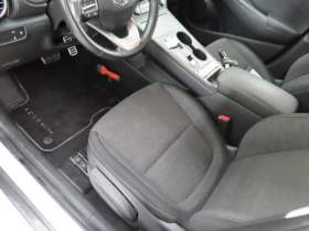 Hyundai Kona 64 kWh, снимка 6