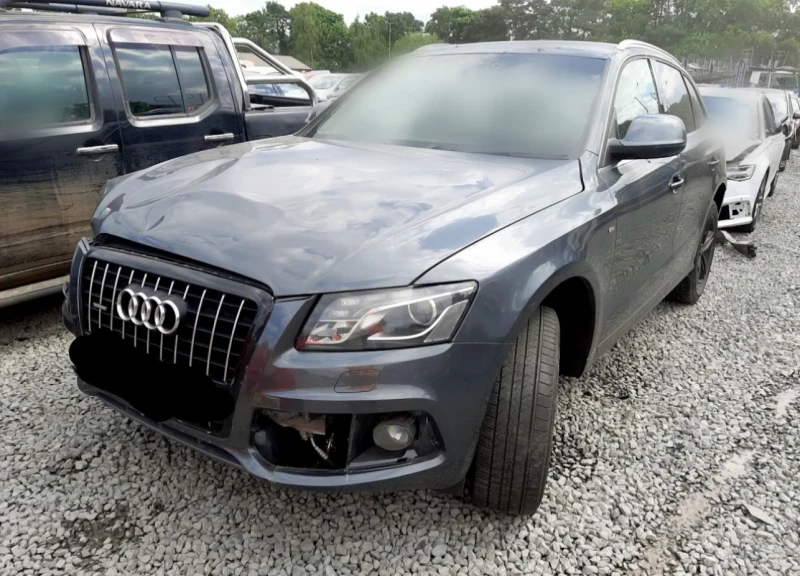 Audi Q5 sline 3.0tdi, снимка 1 - Автомобили и джипове - 47413764