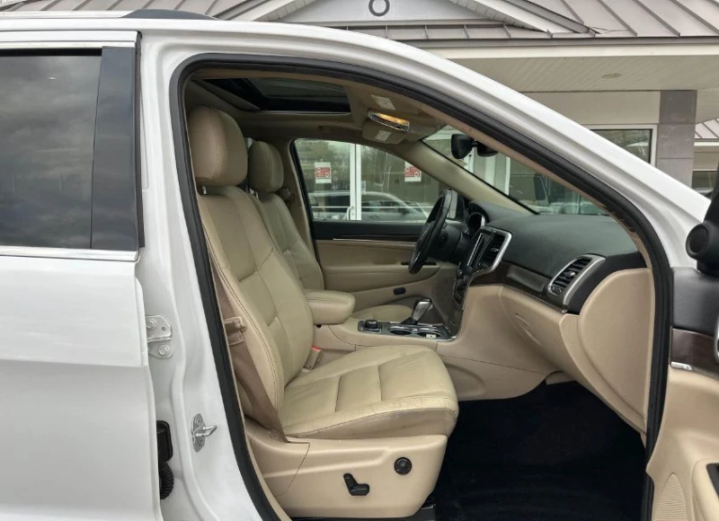 Jeep Grand cherokee, снимка 5 - Автомобили и джипове - 52851804