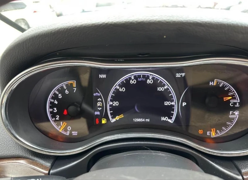 Jeep Grand cherokee, снимка 7 - Автомобили и джипове - 52851804