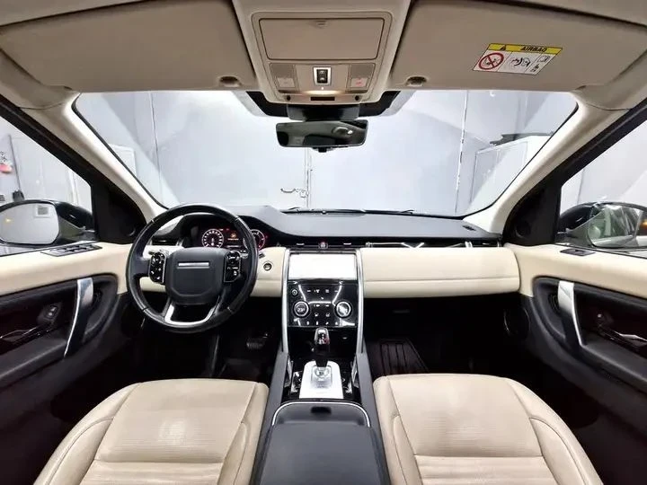 Land Rover Discovery Sport 2020г., снимка 10 - Автомобили и джипове - 53706313