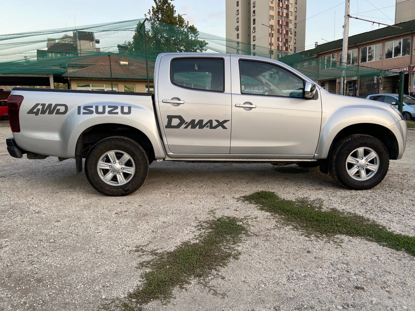 Isuzu D-max 2.5D 4X4 Швейцария - изображение 6