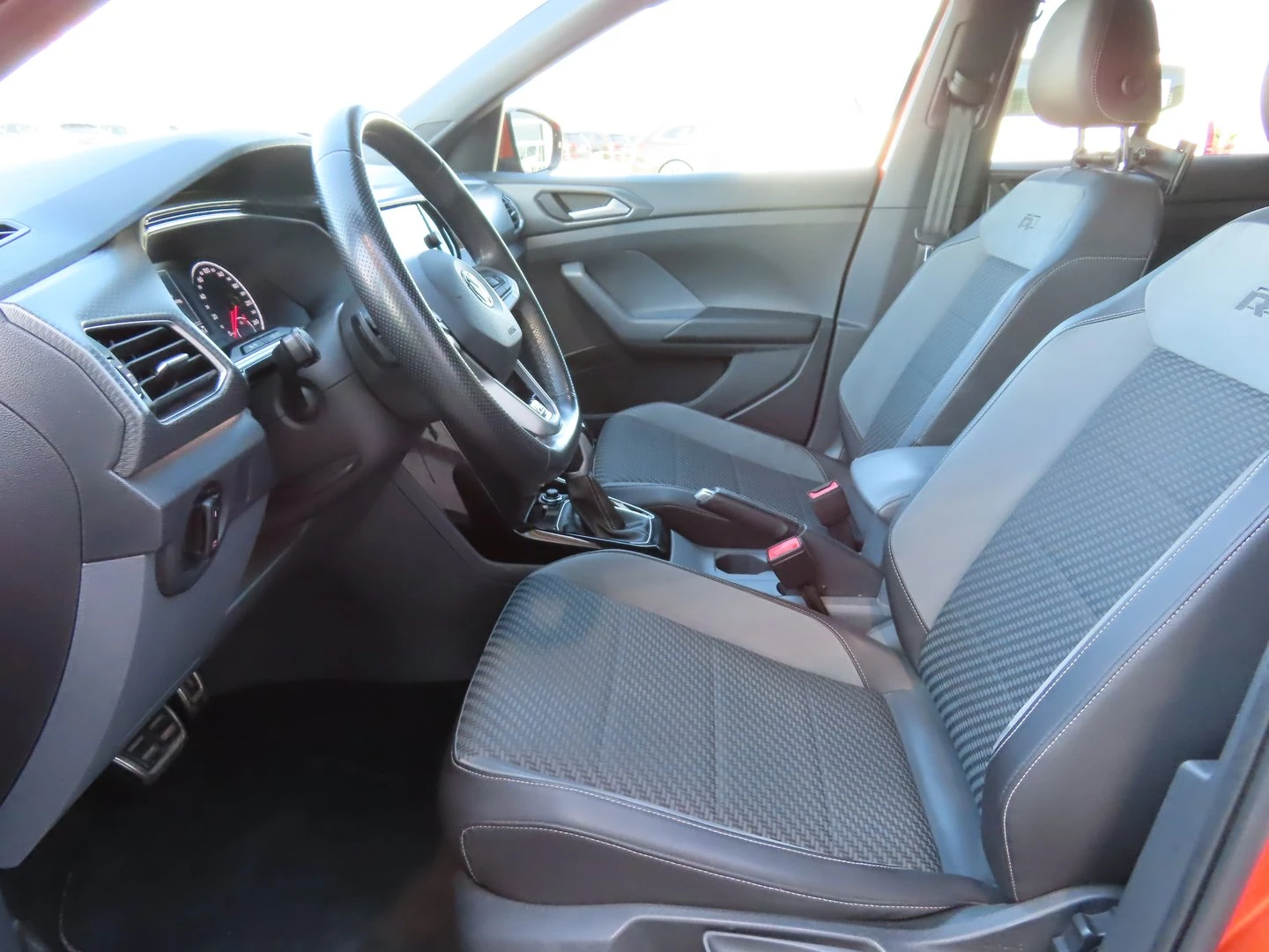 VW T-Cross Style 1.0 TSI BMT DSG - изображение 5