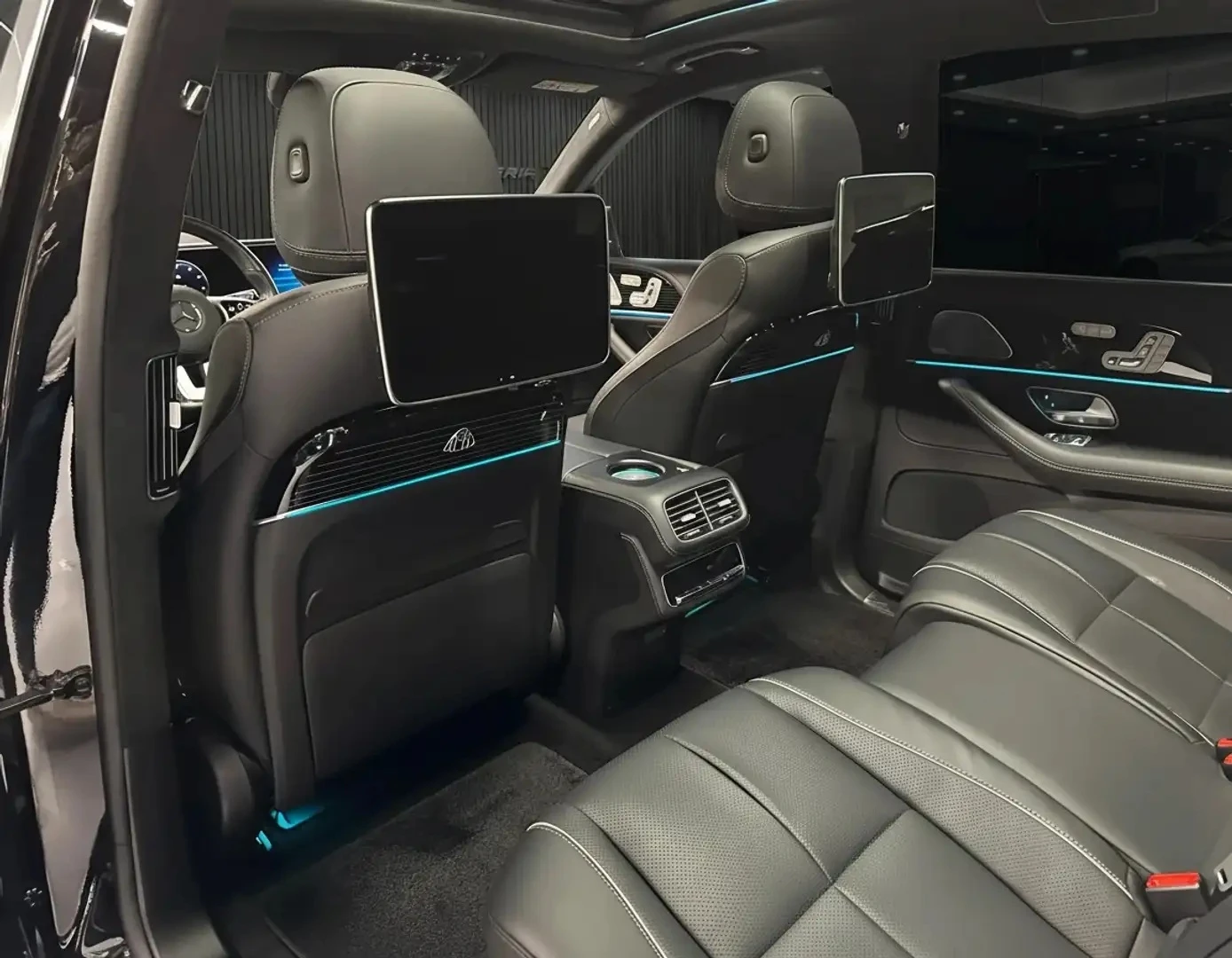 Mercedes-Benz GLS 600 MAYBACH V8 EQ Boost 4MATIC - изображение 8