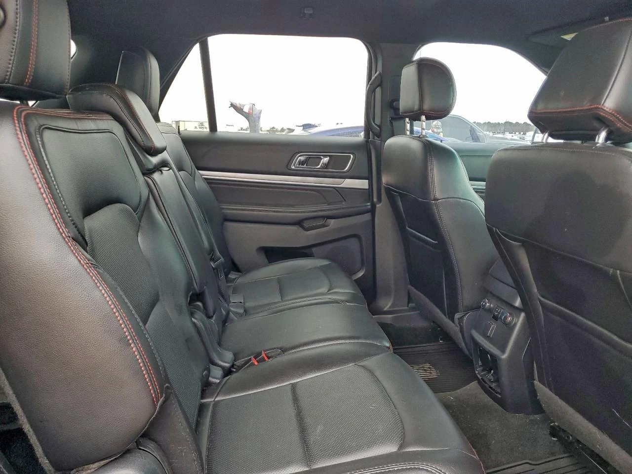 Ford Explorer 3.5l Sport - изображение 10