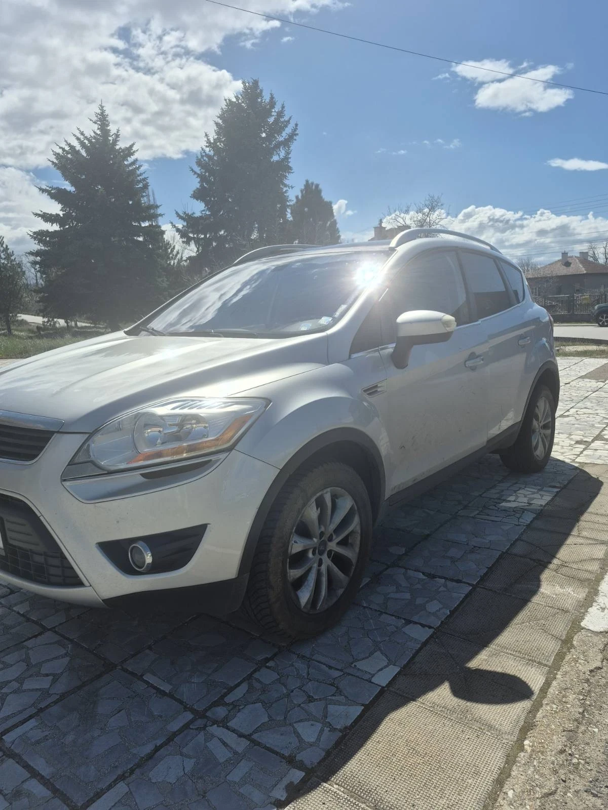 Ford Kuga 2.0 ДИЗЕЛ УНИКАТ, снимка 4 - Автомобили и джипове - 53908804