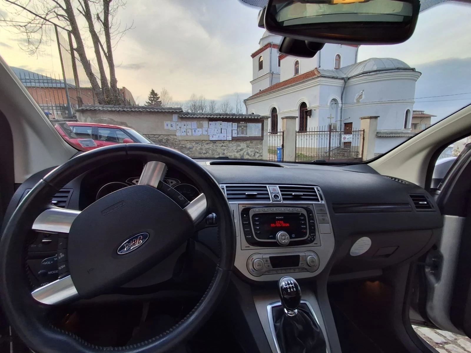 Ford Kuga 2.0 ДИЗЕЛ УНИКАТ, снимка 6 - Автомобили и джипове - 53908804