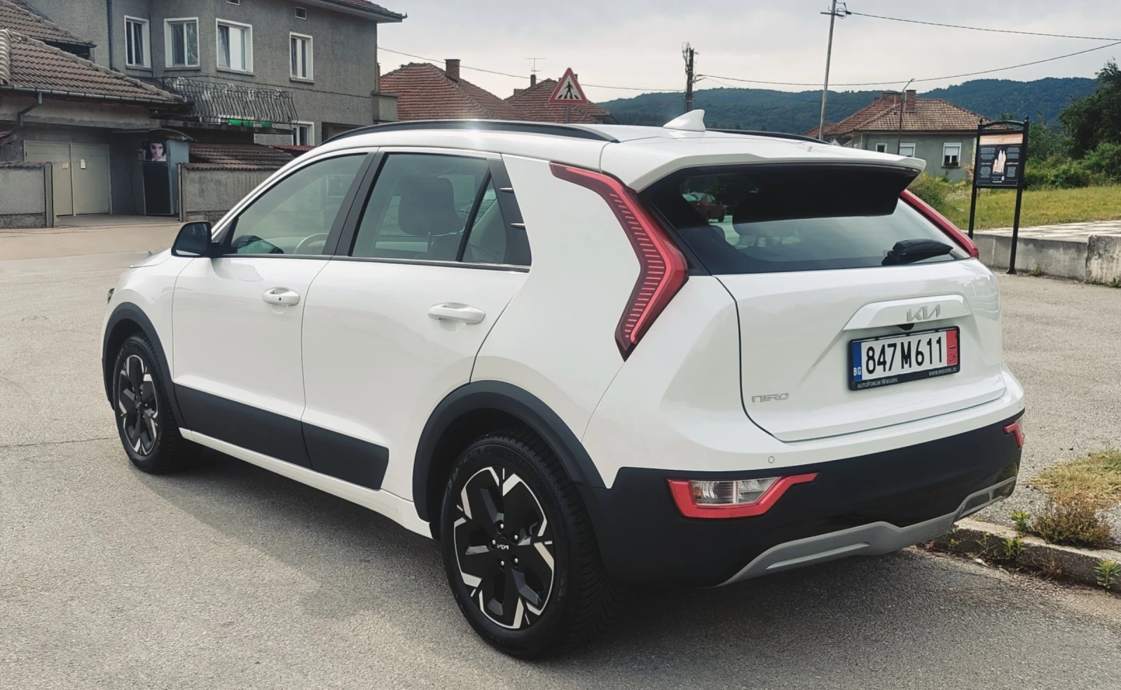 Kia Niro 65kwh/204hp/SOH100%/ГЕРМАНИЯ , снимка 7 - Автомобили и джипове - 54972808