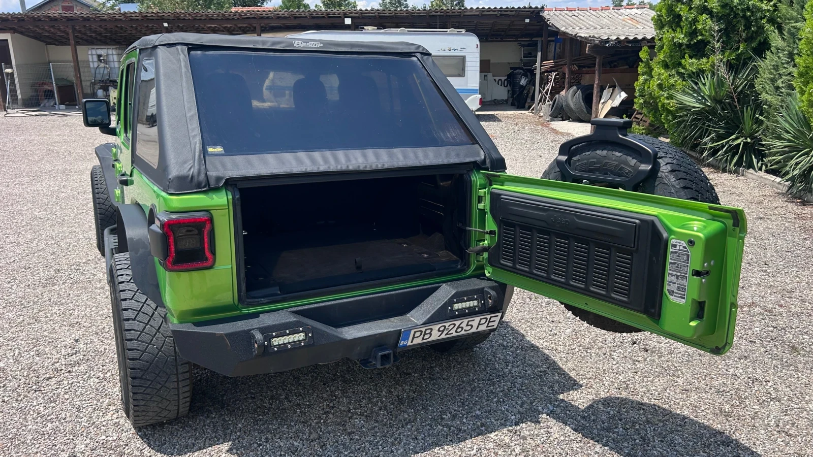 Jeep Wrangler JL Unlimited SPORT S, снимка 7 - Автомобили и джипове - 55389648