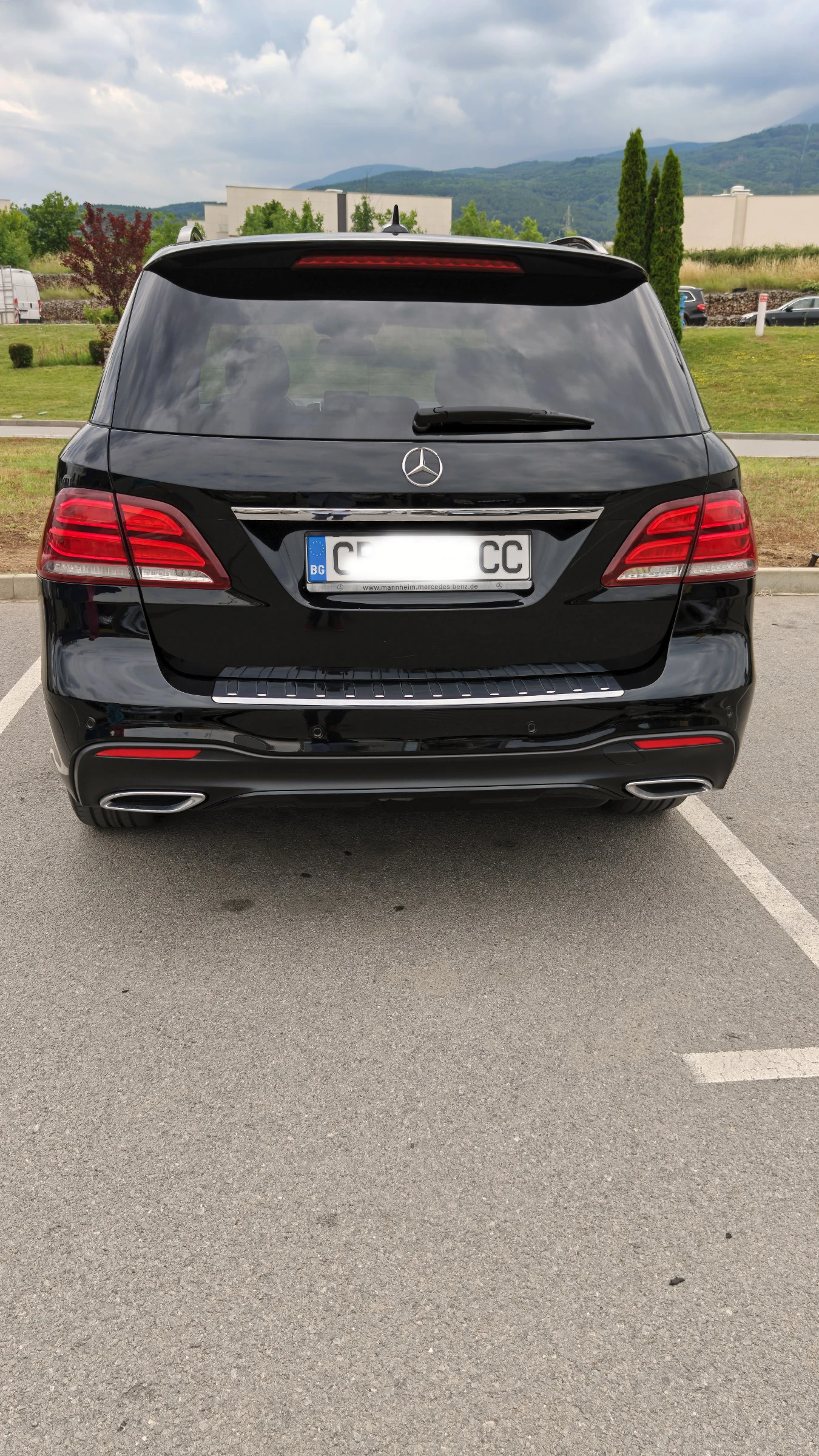 Mercedes-Benz GLE 350 AMG* Line* H&K* 9G* , снимка 16 - Автомобили и джипове - 55832905