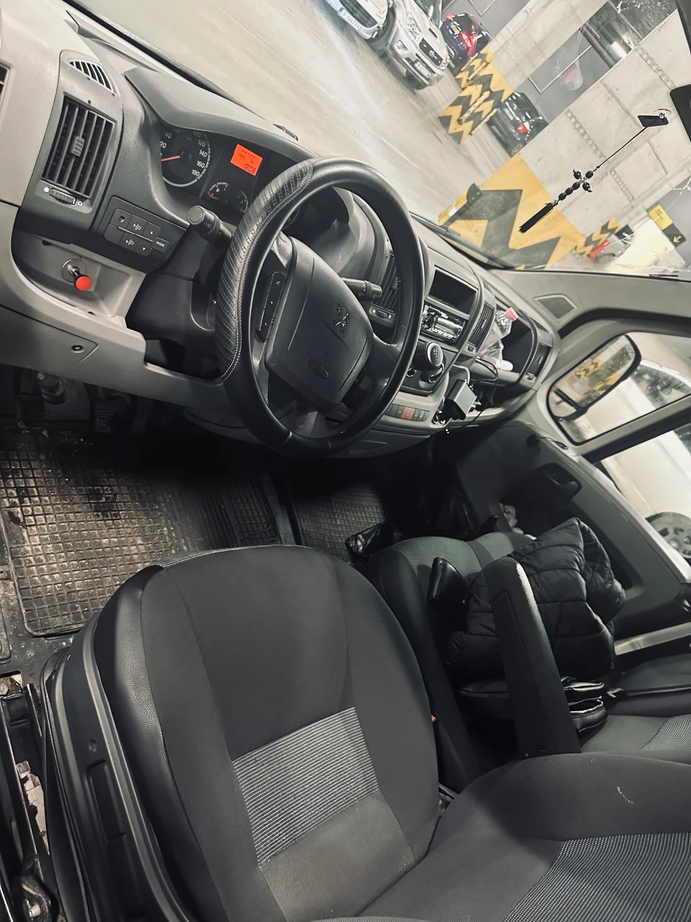 Peugeot Boxer  - изображение 5