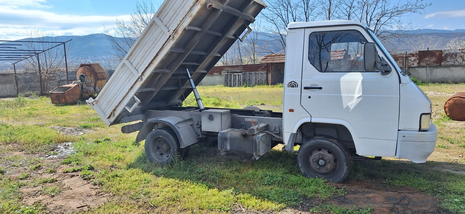 Nissan Trade, снимка 3 - Бусове и автобуси - 54100359