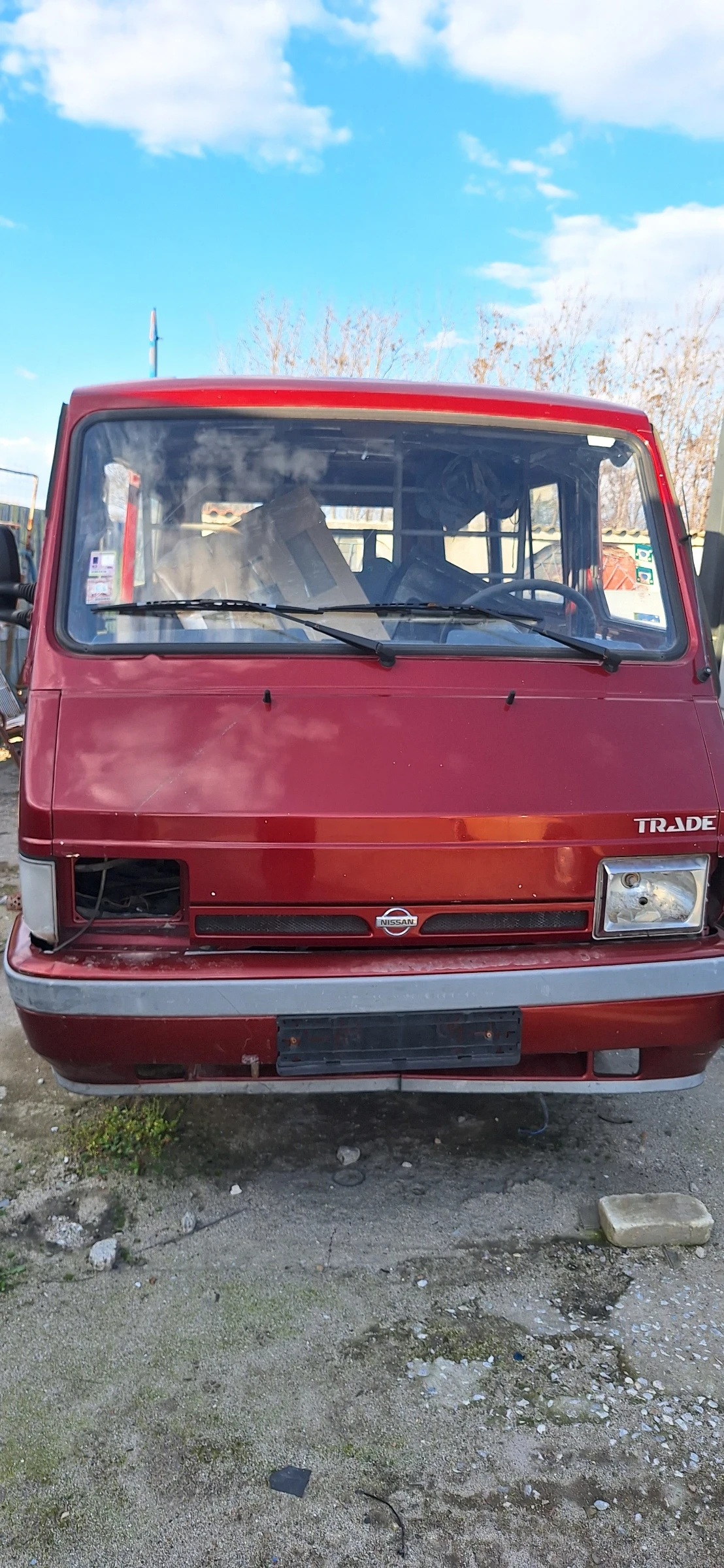 Nissan Trade, снимка 7 - Бусове и автобуси - 54100359