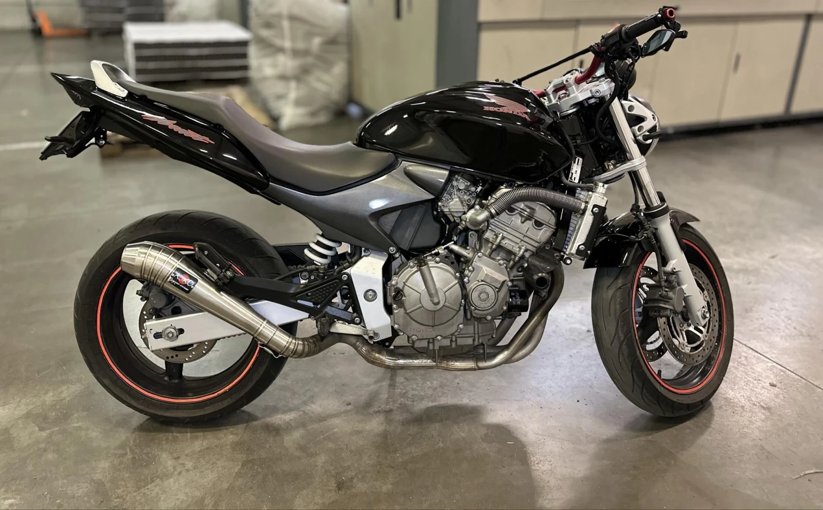 Honda Hornet 600i, снимка 4 - Мотоциклети и мототехника - 54487639