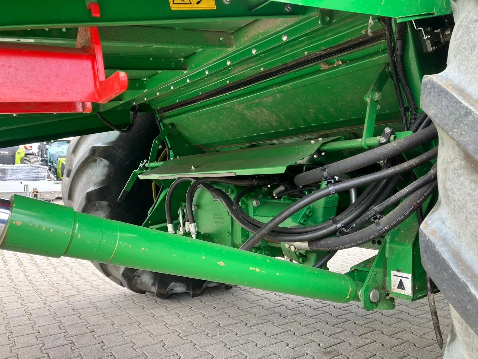 Комбайн John Deere T670i + V730 9.3 МЕТРА ЛИЗИНГ, снимка 6 - Селскостопанска техника - 54766826