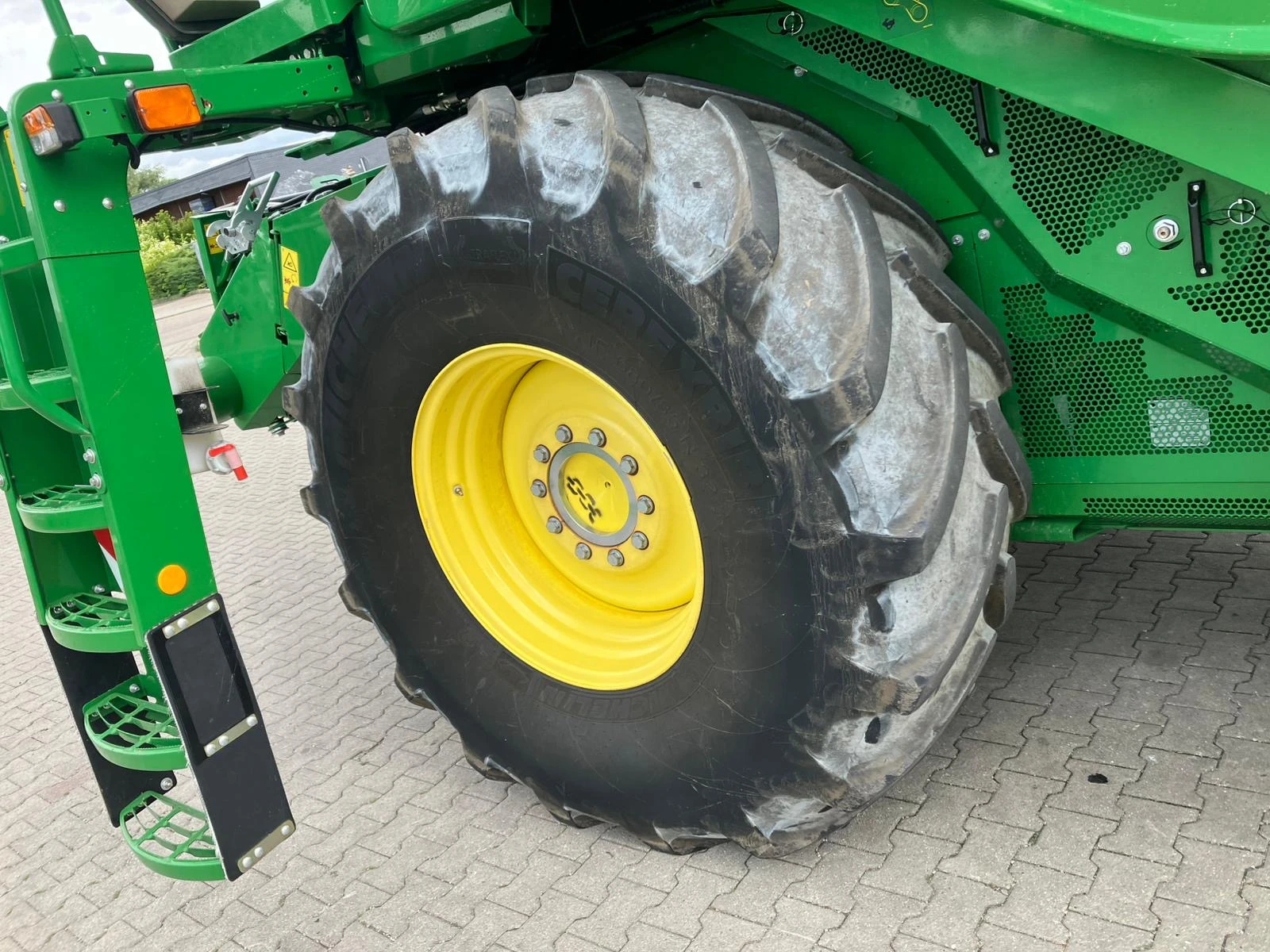 Комбайн John Deere T670i + V730 9.3 МЕТРА ЛИЗИНГ, снимка 13 - Селскостопанска техника - 54766826