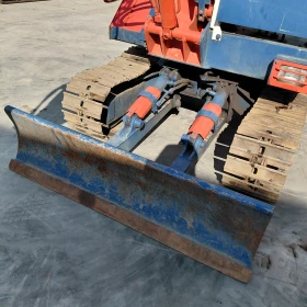 Багер Hitachi IHI IS-33SX * НАЛИЧЕН * 2X ЧУПЕЩА СТРЕЛА * , снимка 8