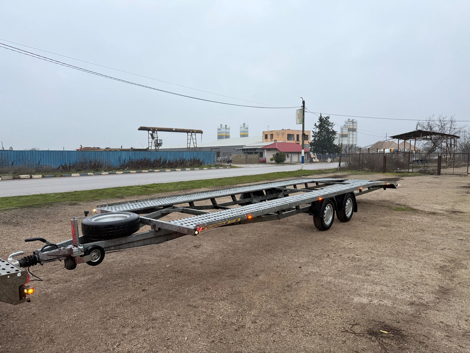 �� ��������� Beshantrailers 8.30 2.10� | Mobile.bg � ����������� 5