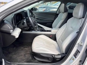 Hyundai Elantra Ultimate  CARFAX | Auto.bg — изображение 15