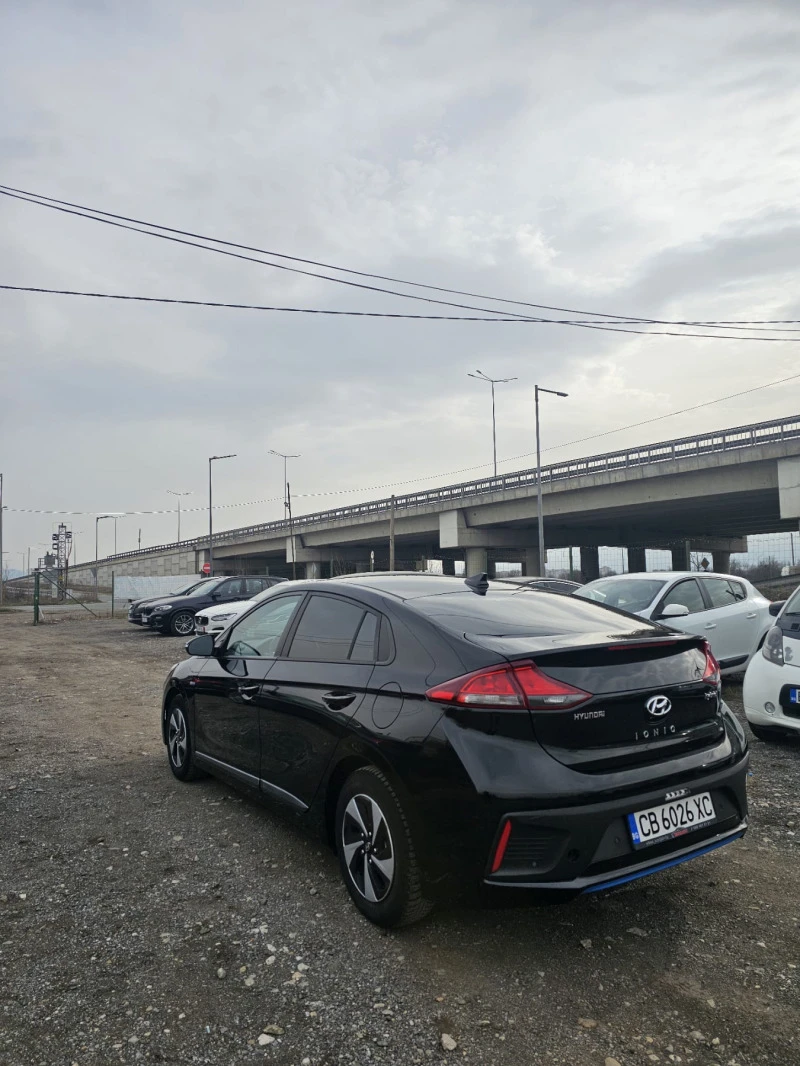 Hyundai Ioniq СОБСТВЕН ЛИЗИНГ БЕЗ ДОКАЗВАНЕ НА ДОХОДИ!, снимка 4 - Автомобили и джипове - 44943431