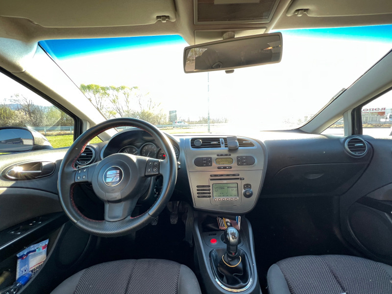 Seat Leon 1.8 TSI, снимка 5 - Автомобили и джипове - 46486415