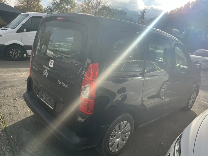 Citroen Berlingo 1.6i Климатик Пътник, снимка 17 - Автомобили и джипове - 47871056