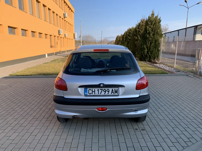 Peugeot 206 1.4, снимка 7 - Автомобили и джипове - 48621948