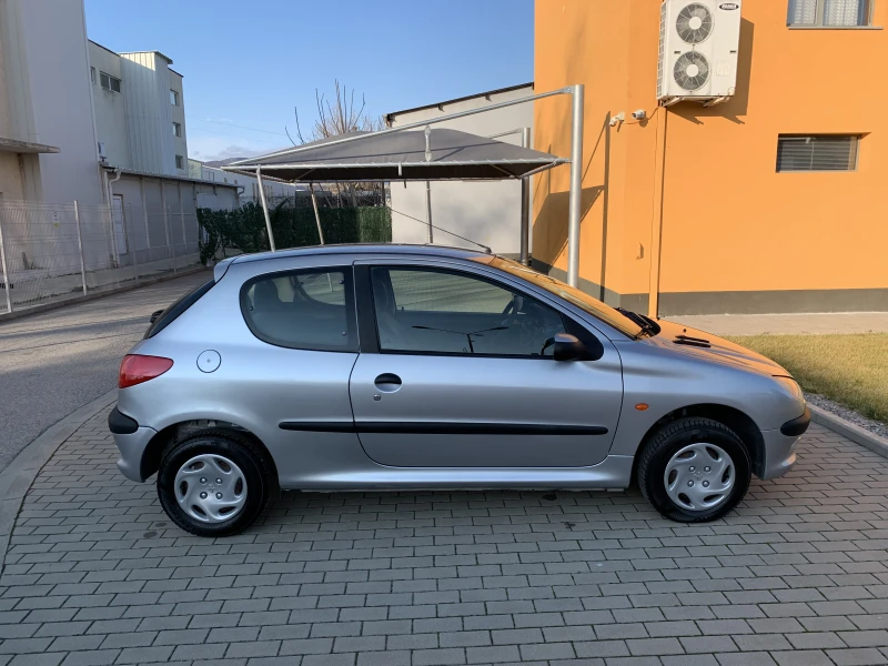 Peugeot 206 1.4, снимка 8 - Автомобили и джипове - 48621948