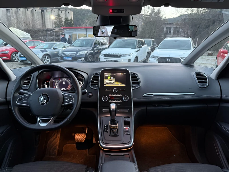 Renault Scenic 1.7DCI, снимка 15 - Автомобили и джипове - 48939852