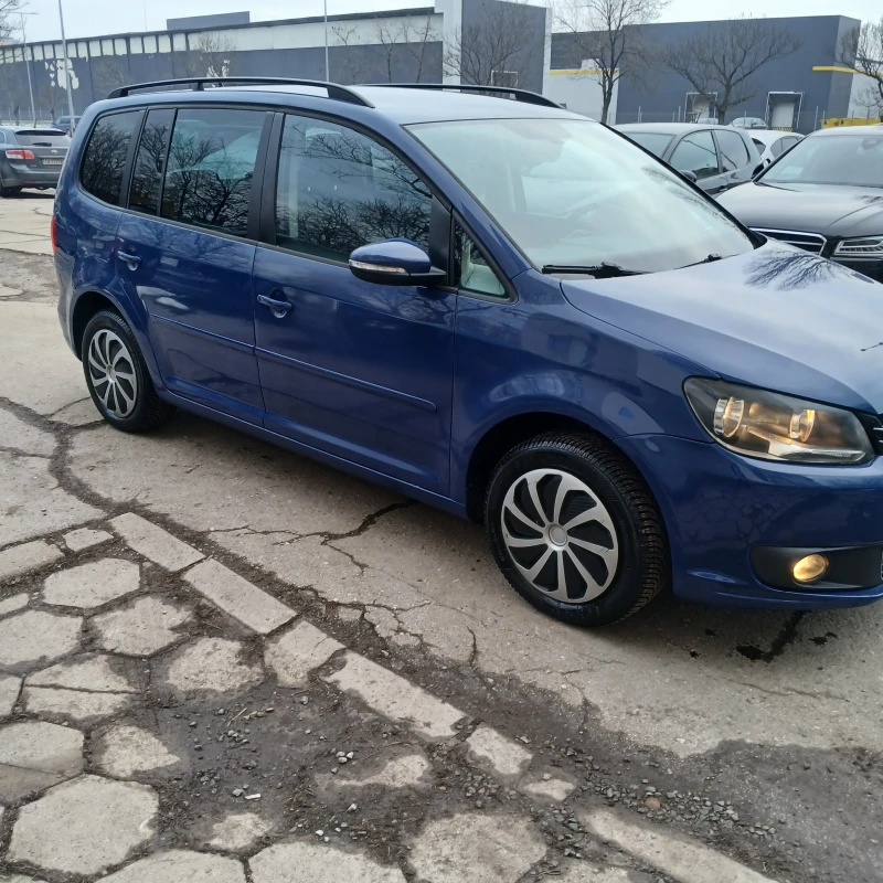 VW Touran АВТОМАТИК , снимка 4 - Автомобили и джипове - 49220778