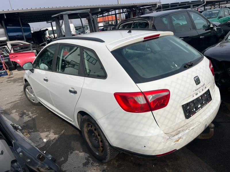 Seat Ibiza 1.4 бензин, снимка 6 - Автомобили и джипове - 49321125