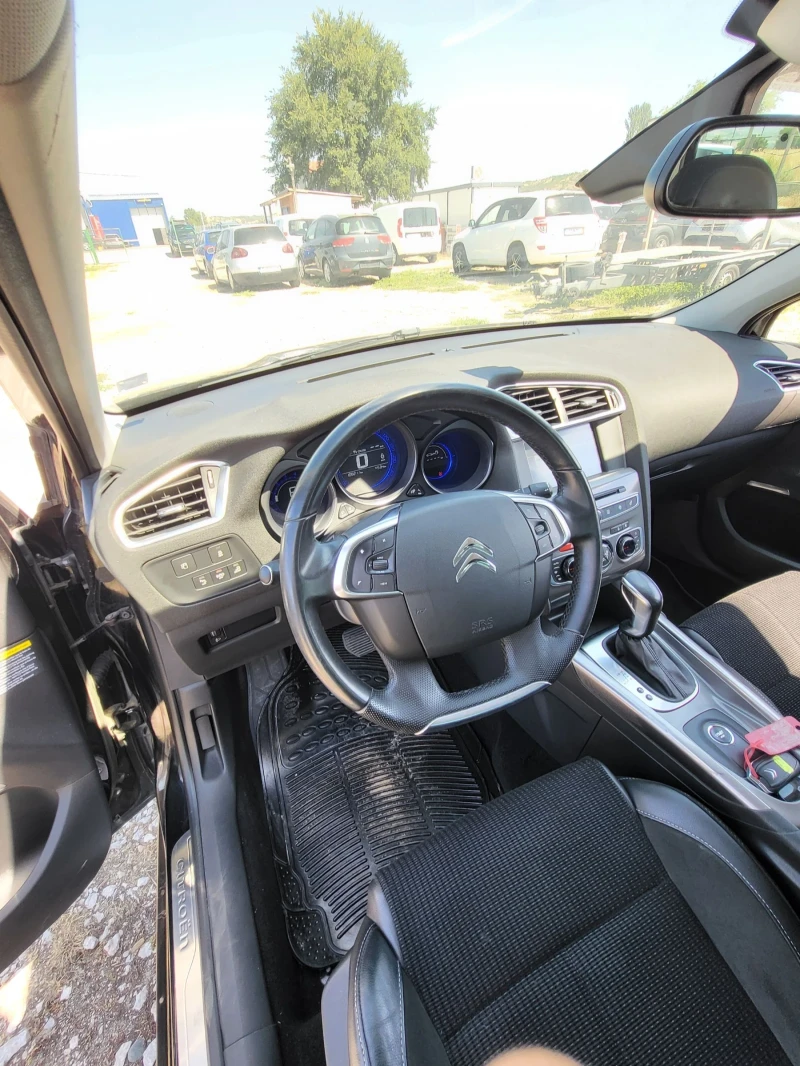 Citroen C4 1, 2 Euro6, снимка 10 - Автомобили и джипове - 51257147