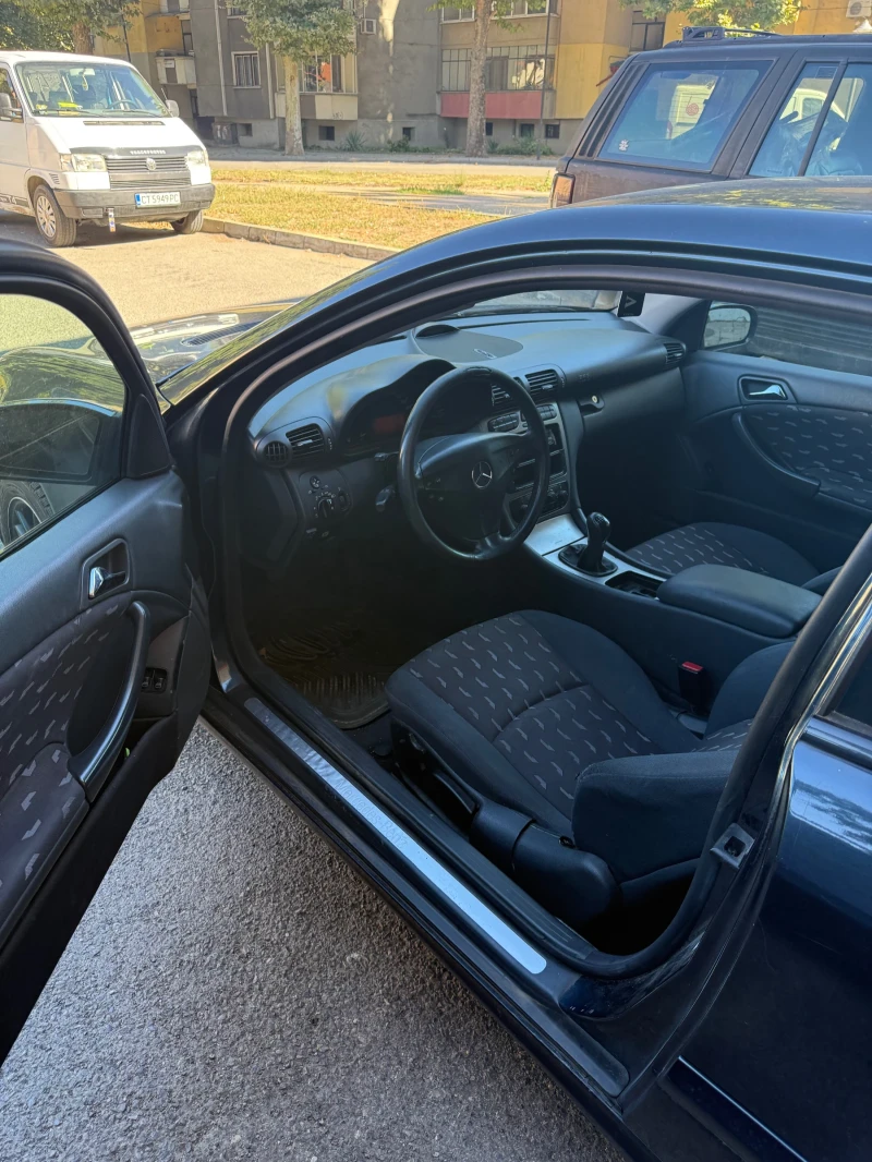 Mercedes-Benz C 200, снимка 11 - Автомобили и джипове - 51784967