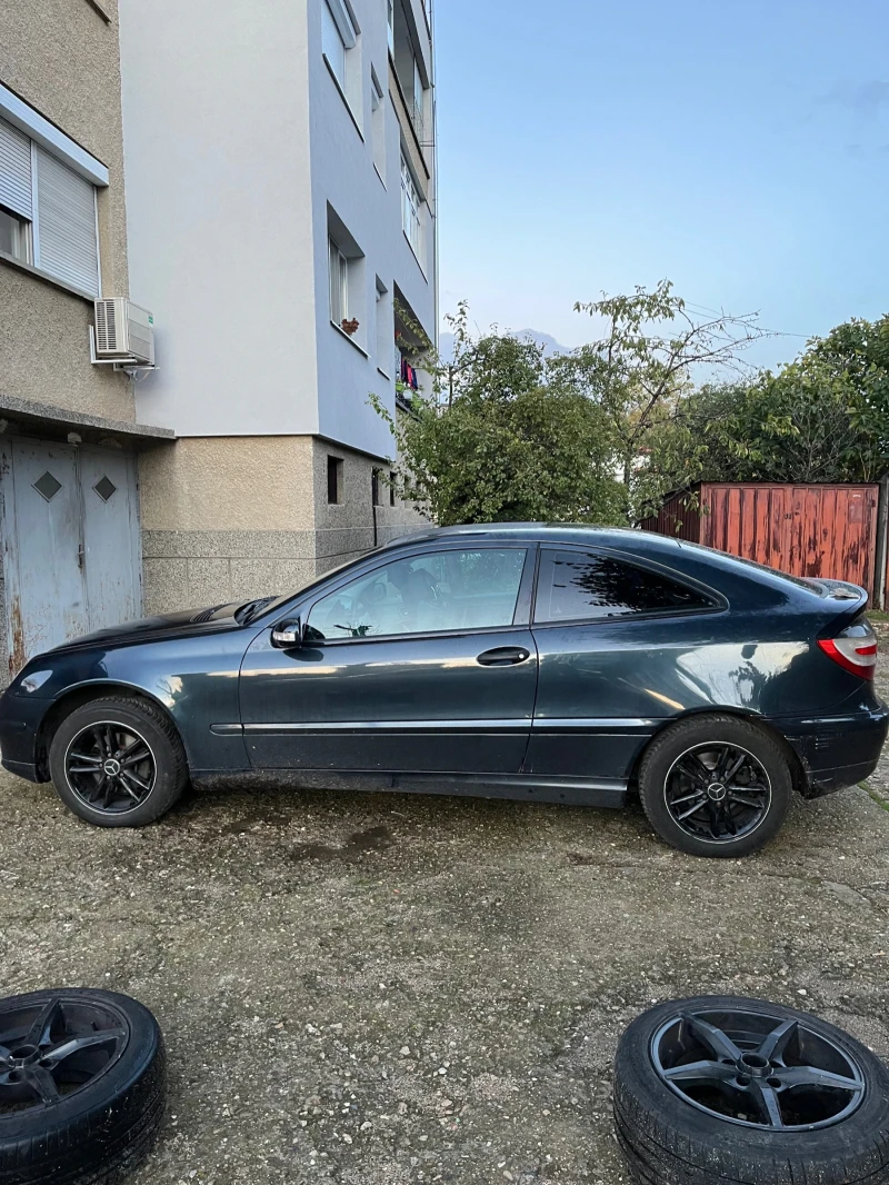 Mercedes-Benz C 200, снимка 5 - Автомобили и джипове - 51784967