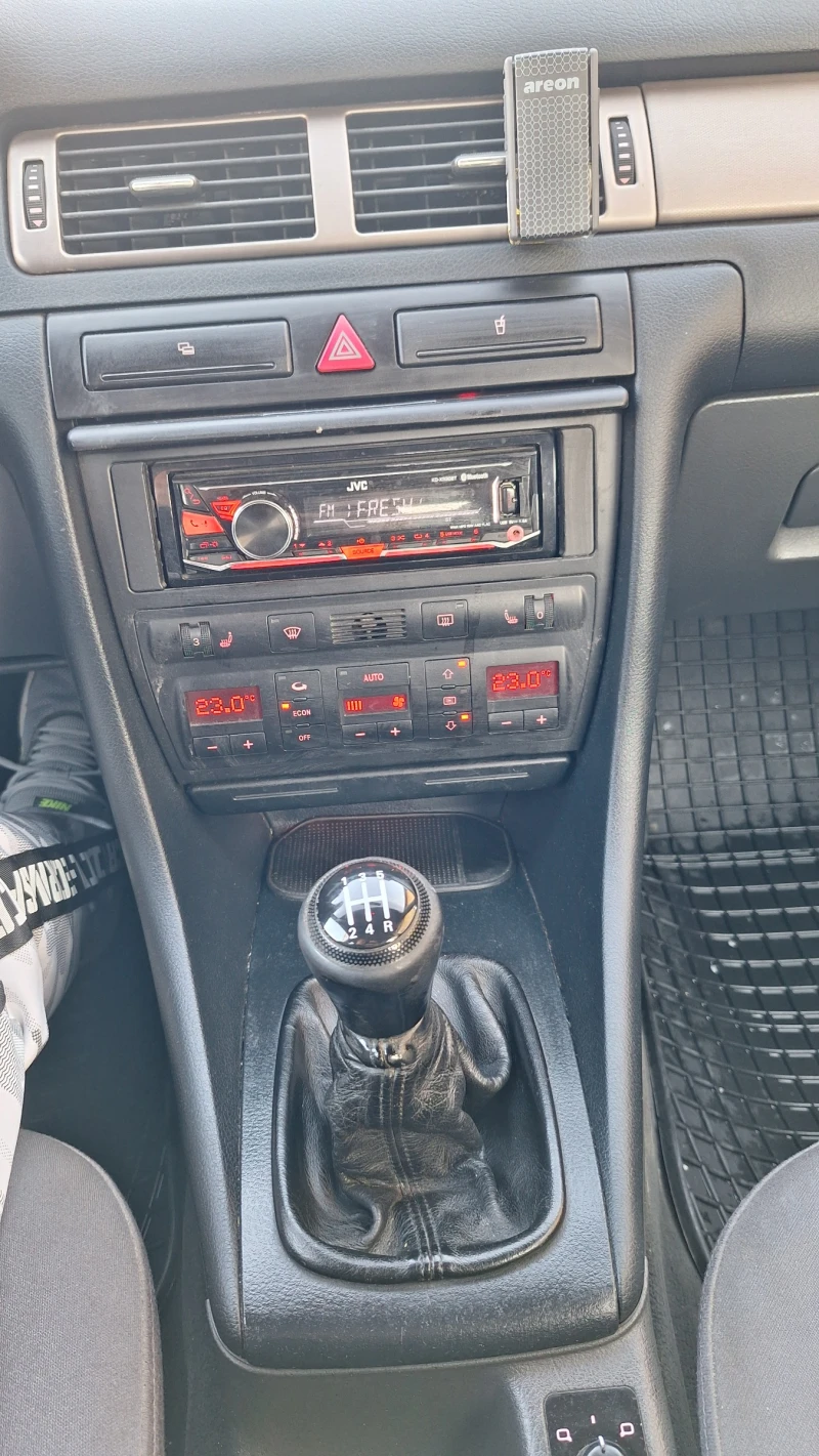 Audi A6 C5, снимка 12 - Автомобили и джипове - 52851530