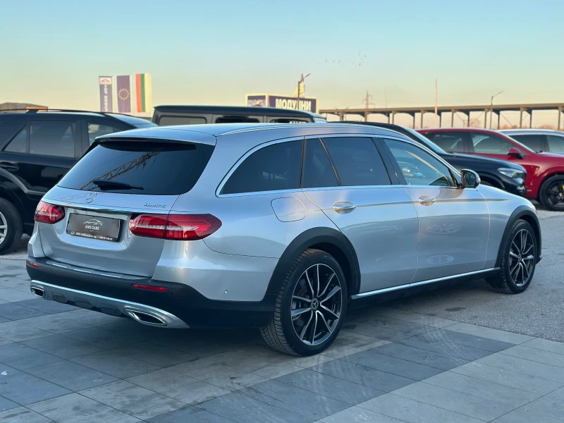 Mercedes-Benz E 400 * All-Terrain* 2019г.* СЕРВИЗНА ИСТОРИЯ* , снимка 5 - Автомобили и джипове - 53168343