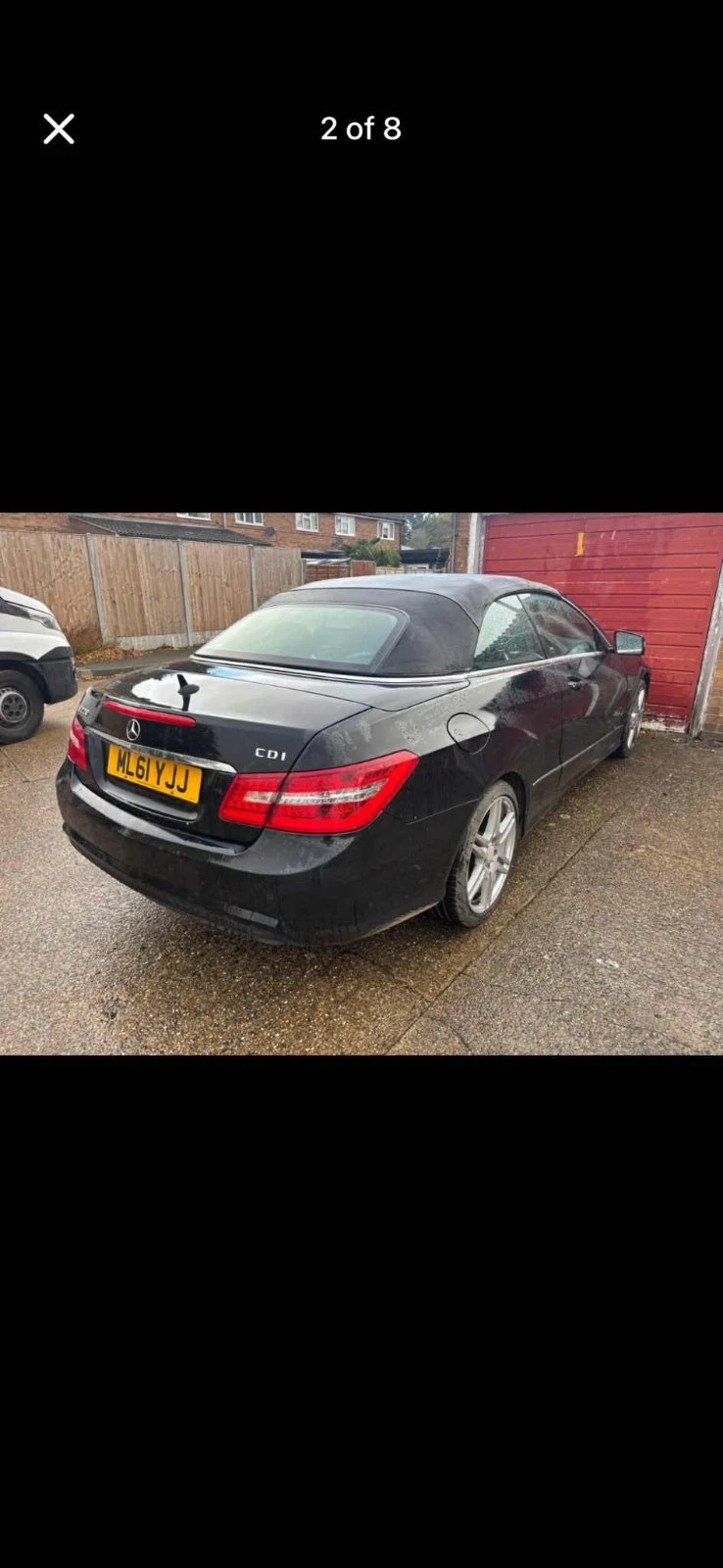 Mercedes-Benz E 220 Десен волан - изображение 3