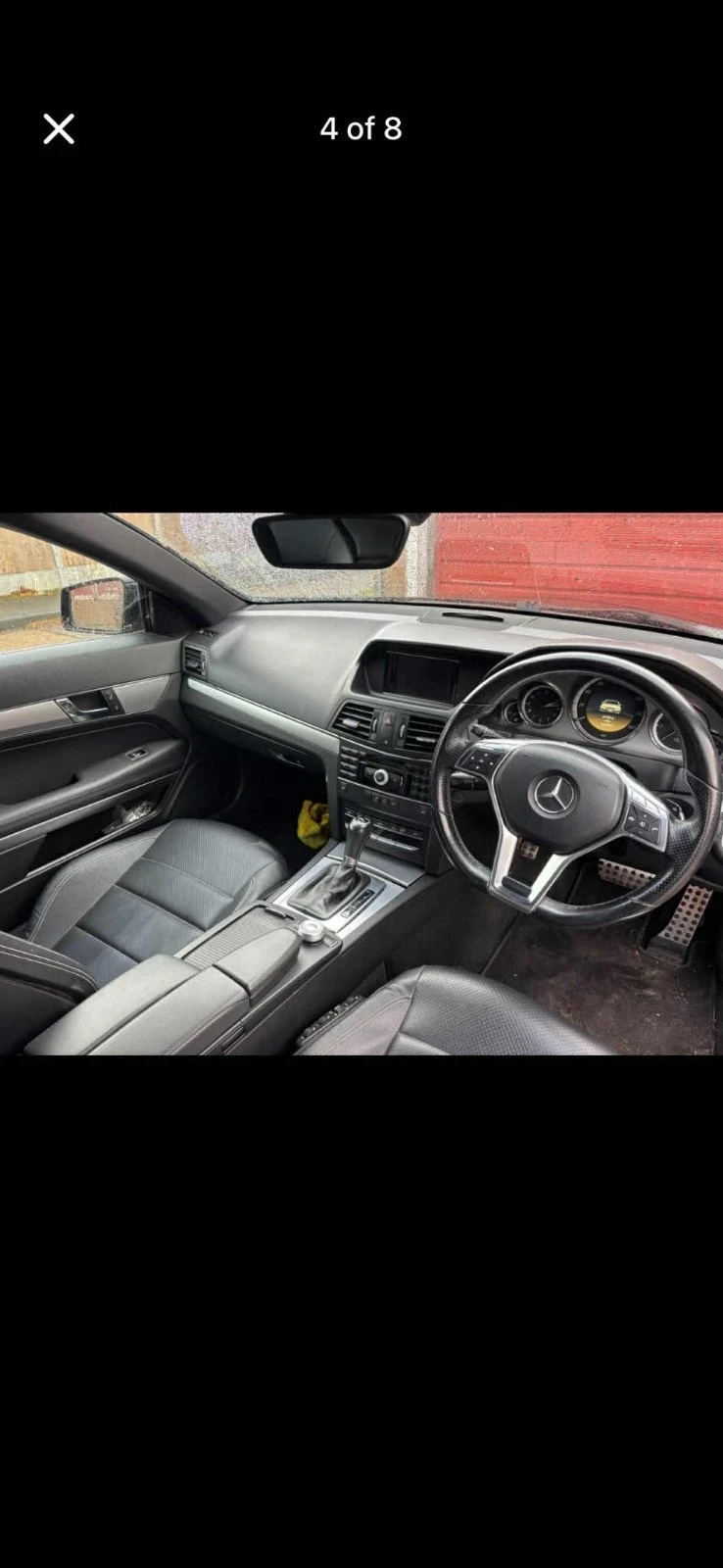 Mercedes-Benz E 220 Десен волан - изображение 4