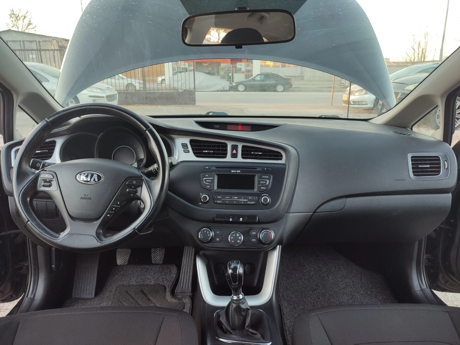 Kia Ceed 1.6 CRDI | Mobile.bg — изображение 11