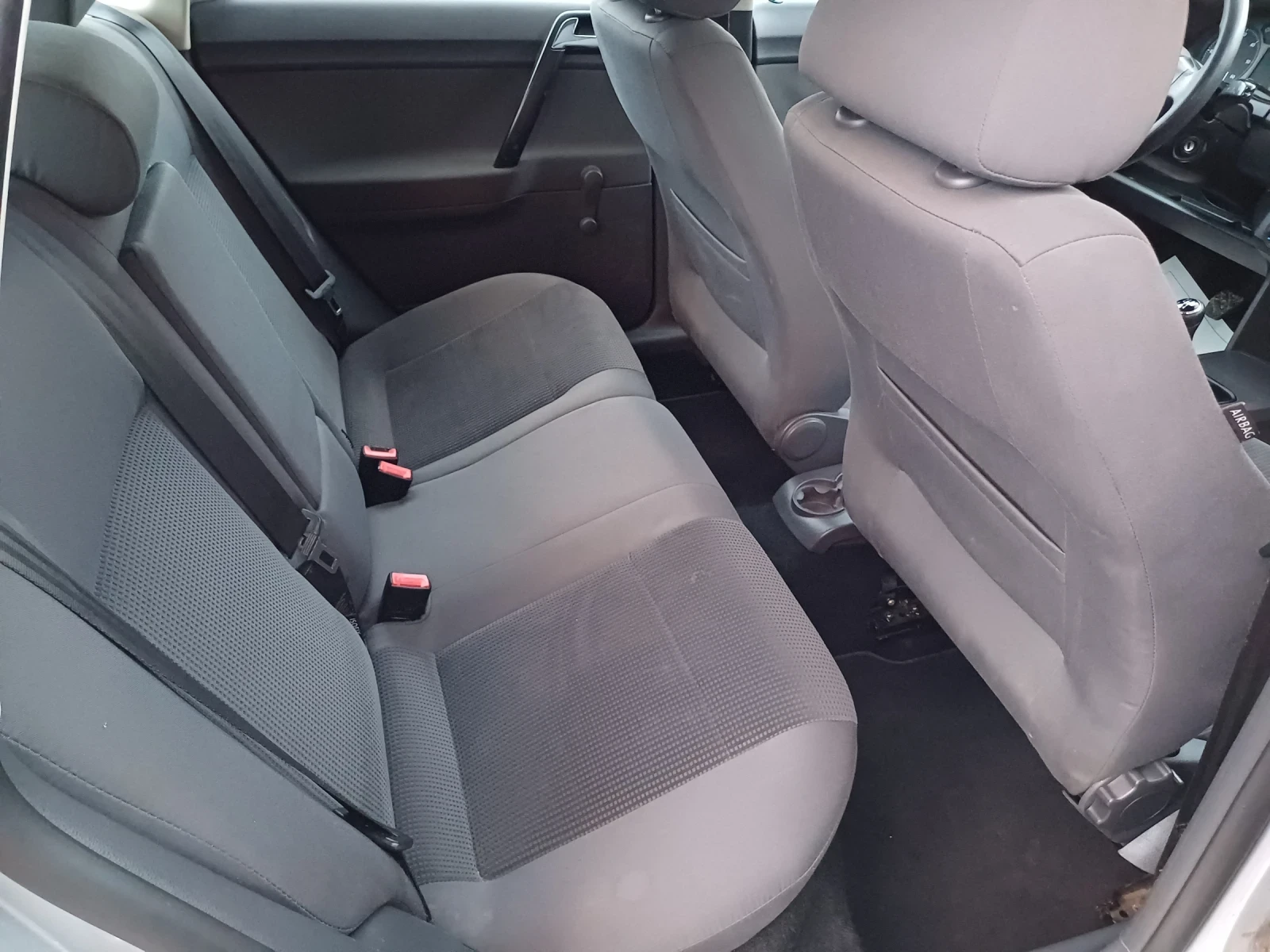 VW Polo 1.4TDI, 75k.c. - изображение 8