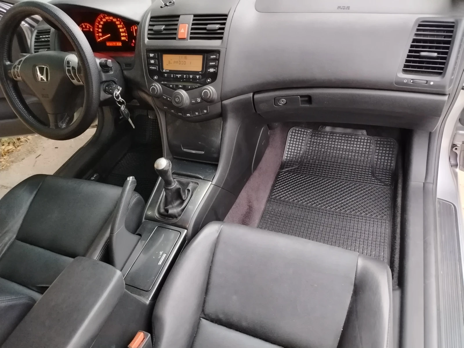 Honda Accord  - изображение 9
