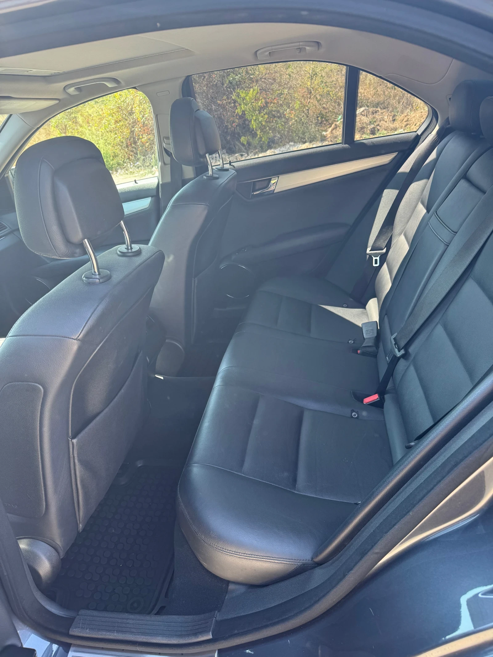 Mercedes-Benz C 280  - изображение 6