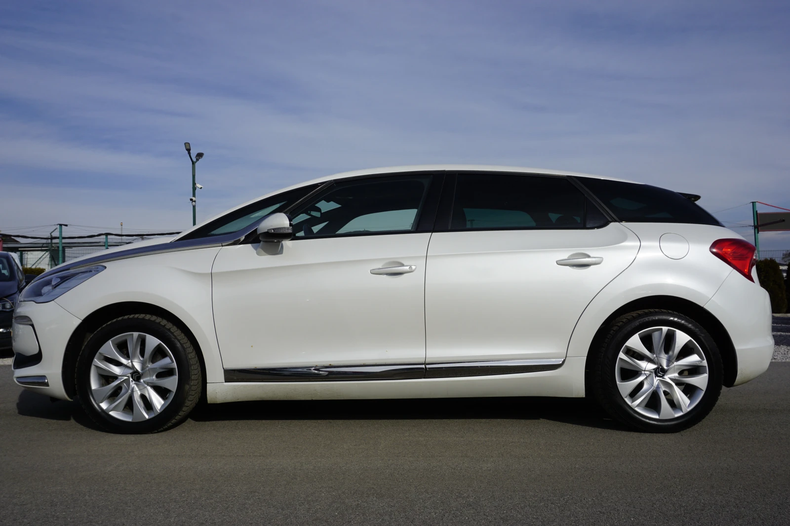 Citroen DS5  - изображение 4