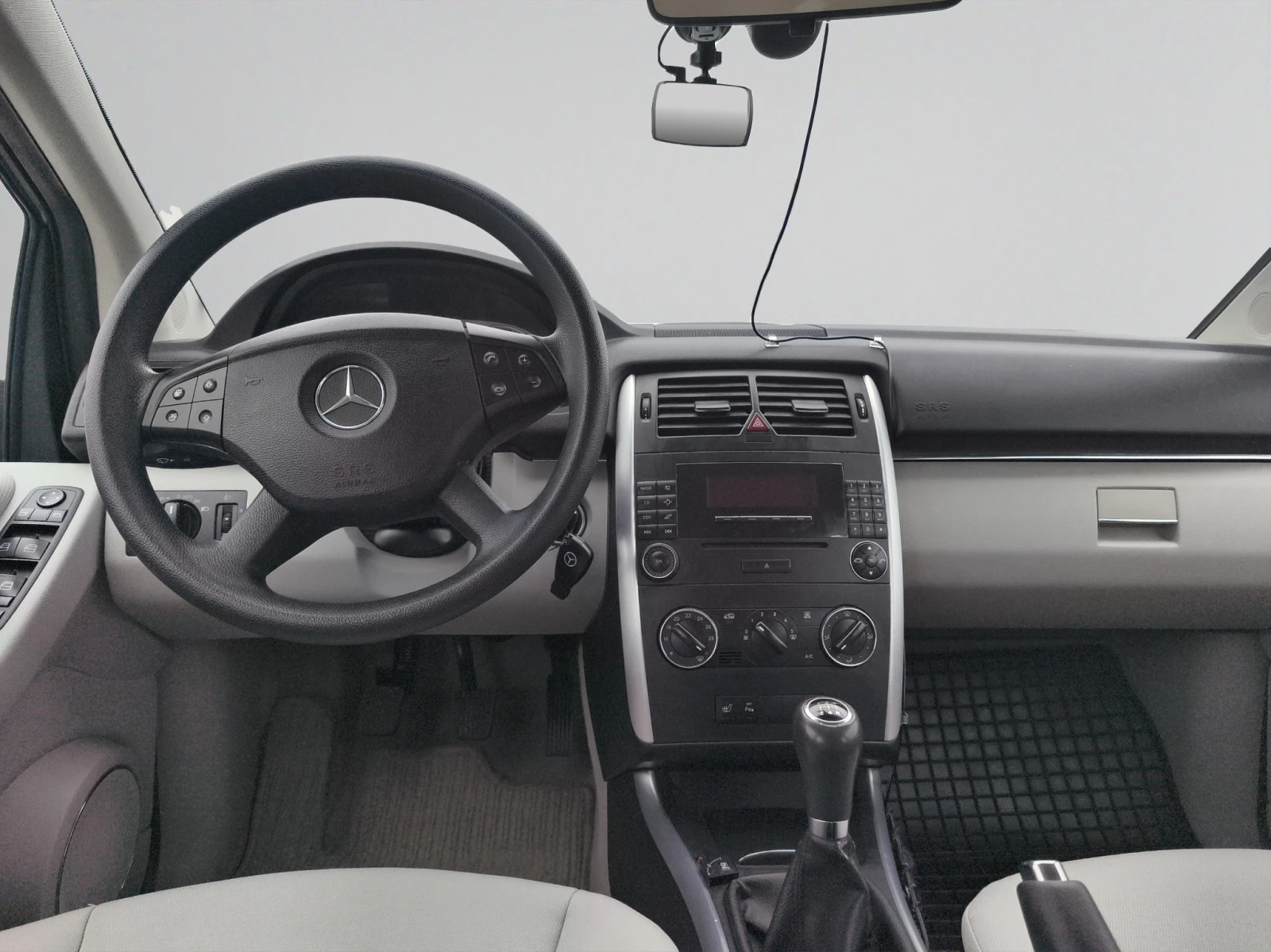 Mercedes-Benz B 170 1.7Е 116hp BVM5 E4 // 0607R09 - изображение 10