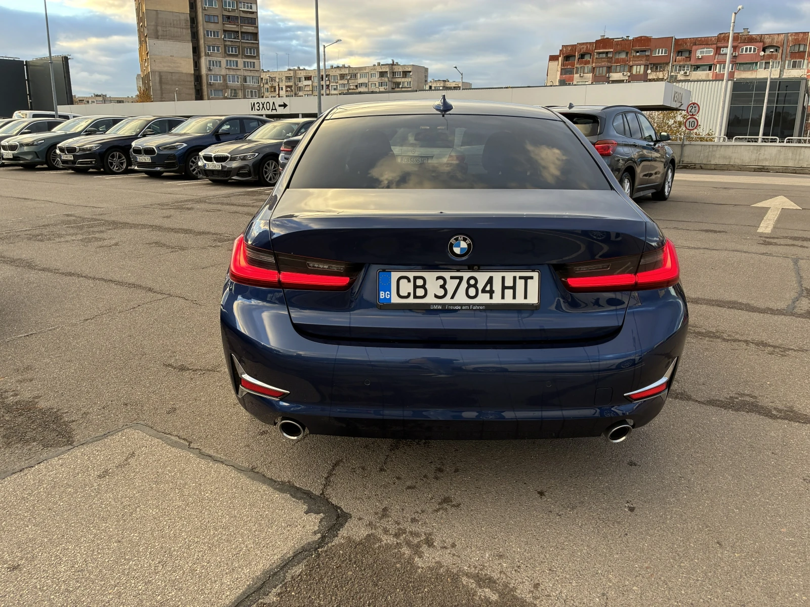 BMW 320 d XDRIVE - изображение 6