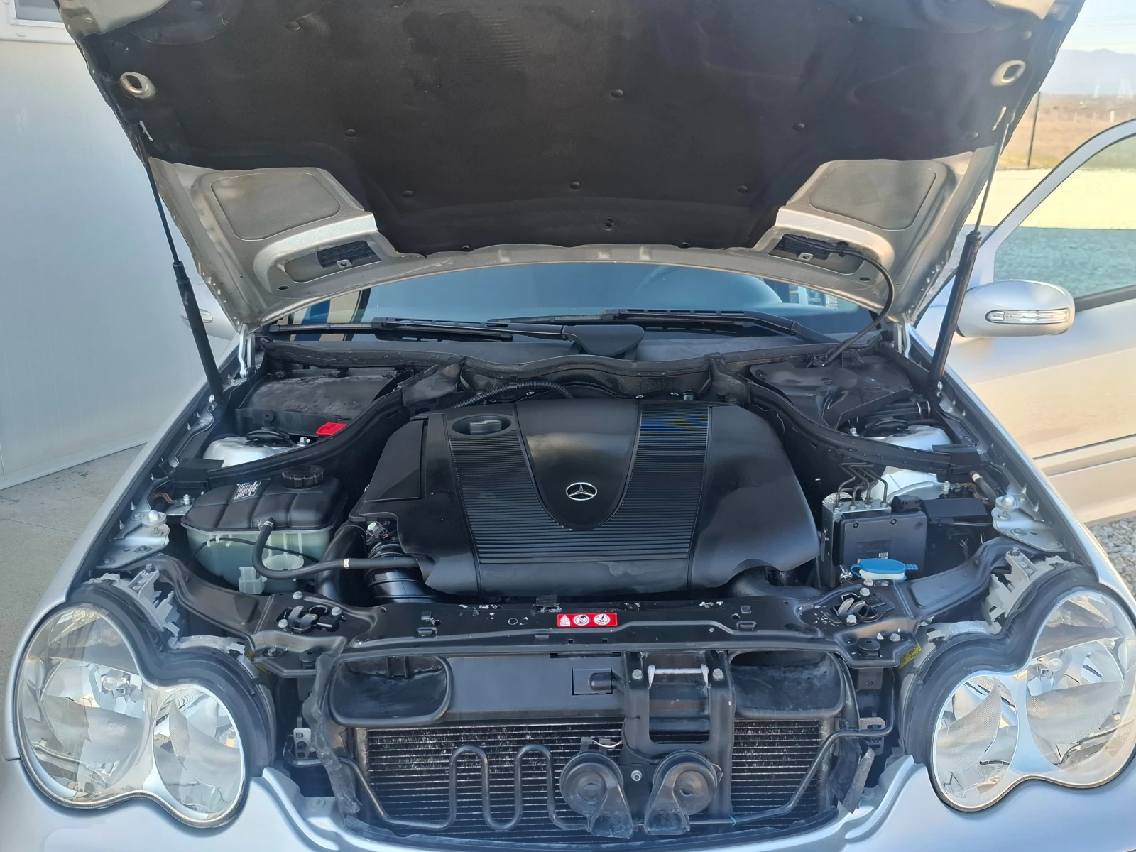 Mercedes-Benz C 220 CDI/FaceLift, снимка 15 - Автомобили и джипове - 53779946