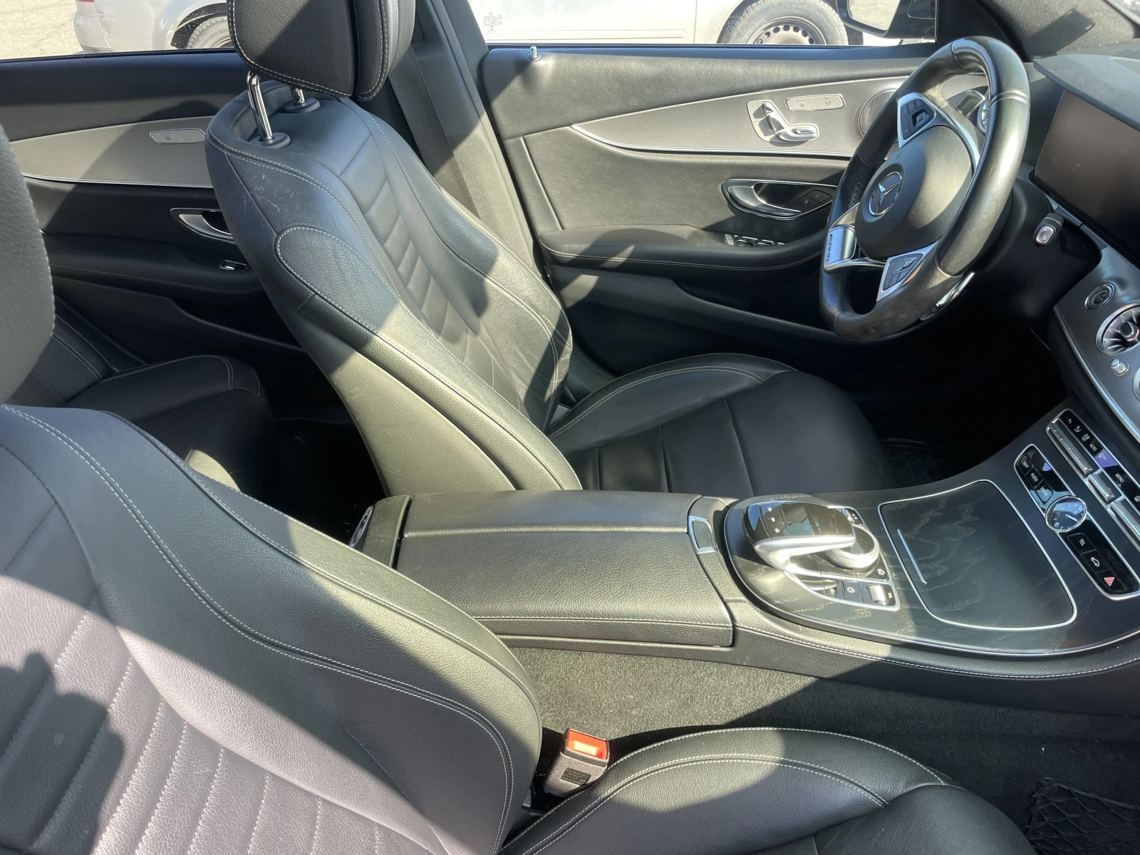 Mercedes-Benz E 350 AMG 360 Panorama Headup, снимка 10 - Автомобили и джипове - 53868954