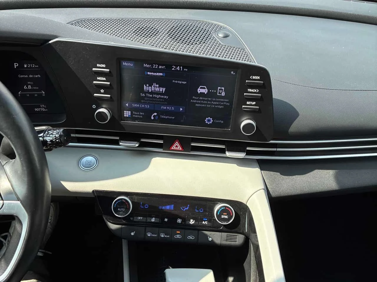 Hyundai Elantra Ultimate  CARFAX | Mobile.bg � ����������� 9