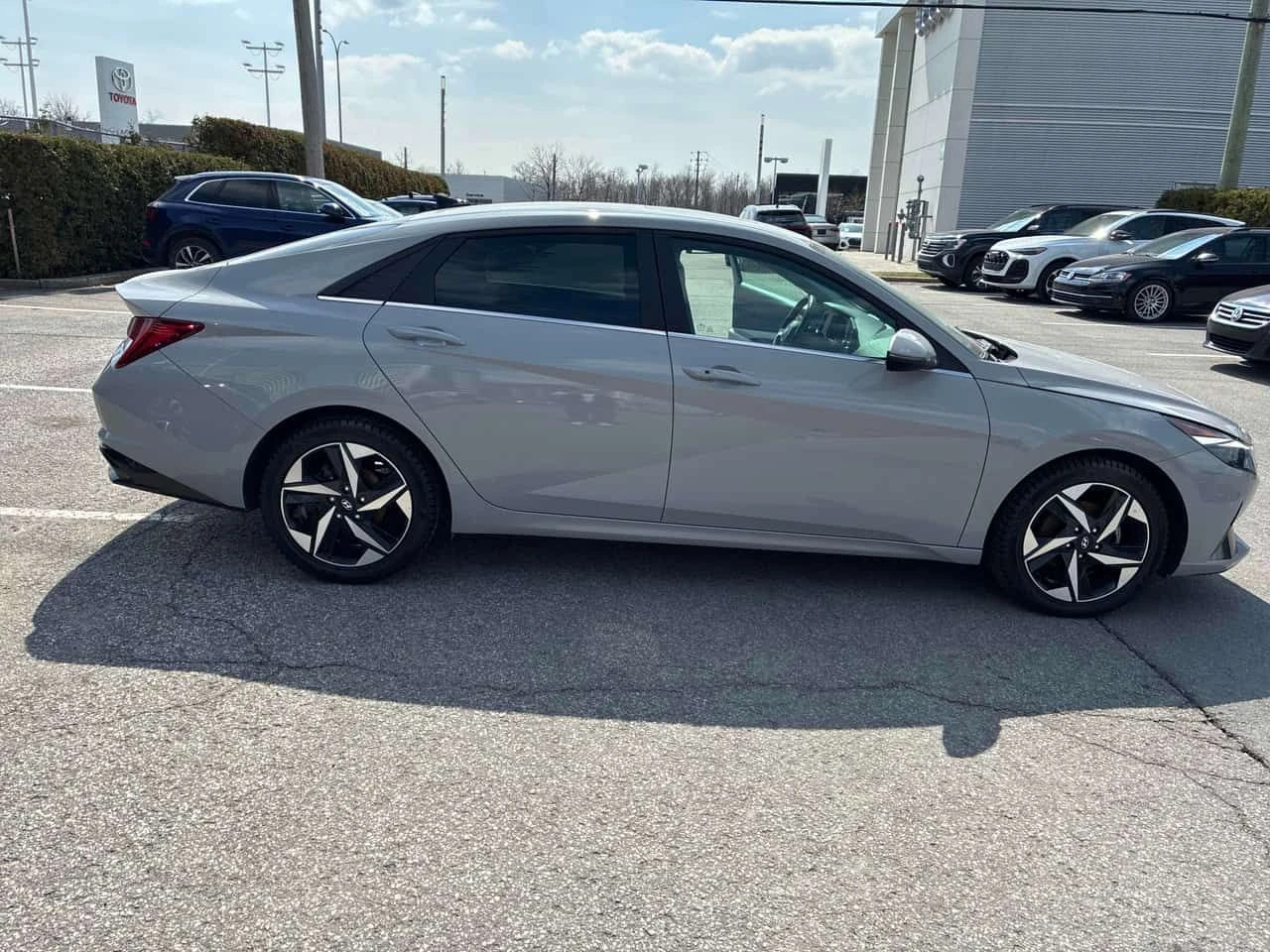Hyundai Elantra Ultimate  CARFAX | Mobile.bg � ����������� 3